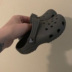 Toddler gray crocs size 9C